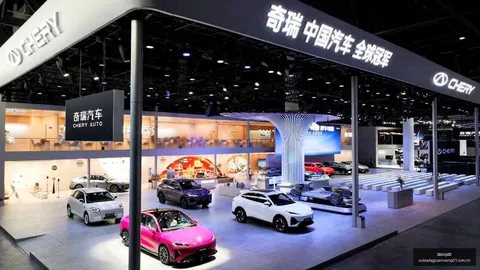 网易电竞新版本上线，跨界联名引关注
